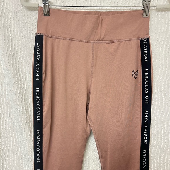 Pink Leggings Pink Soda Sport Size Small Shiny Logo Athleisure Comfy Pants - Picture 3 of 7